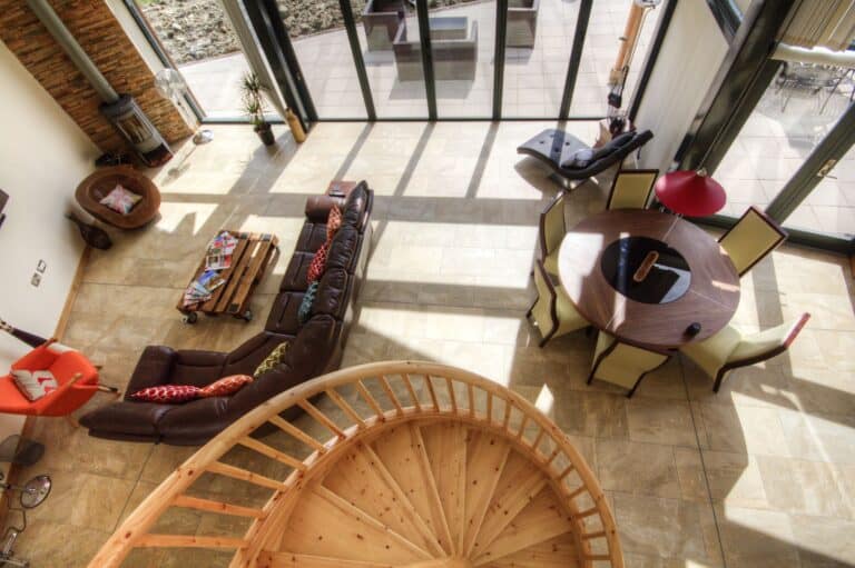Living/Dining Area